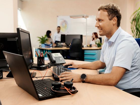 dm slovenija_dm drogerie markt slovenija_sodelavec iz resorja informatike