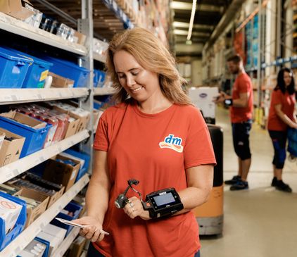 dm slovenija_dm drogerie markt slovenija_delo v logistiki