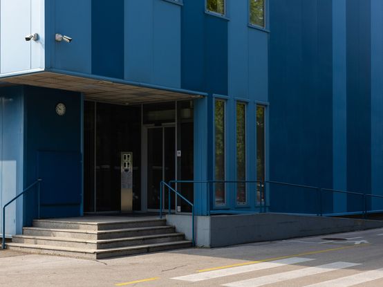 dm slovenija_dm drogerie markt slovenija_logistika_logistični center