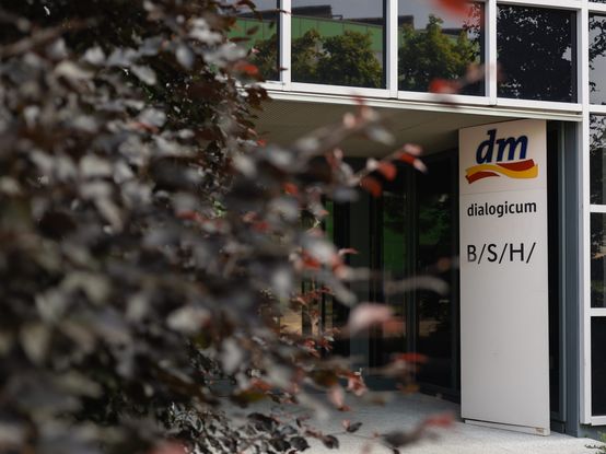 dm slovenija_dm drogerie markt_dm dialogicum